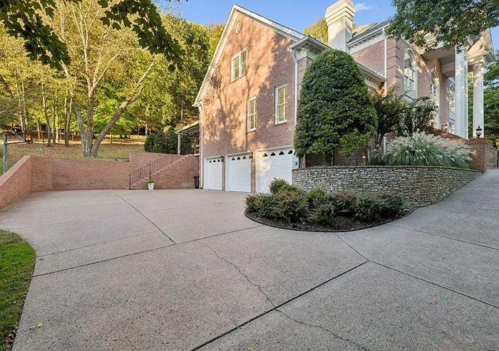 property-image-2