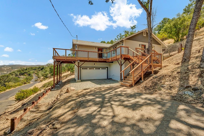 314 Lariat St