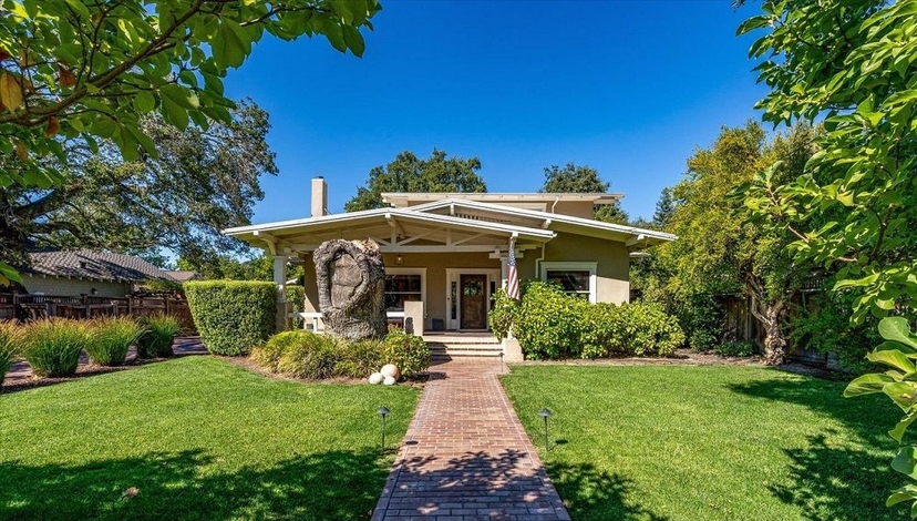230 E Napa St