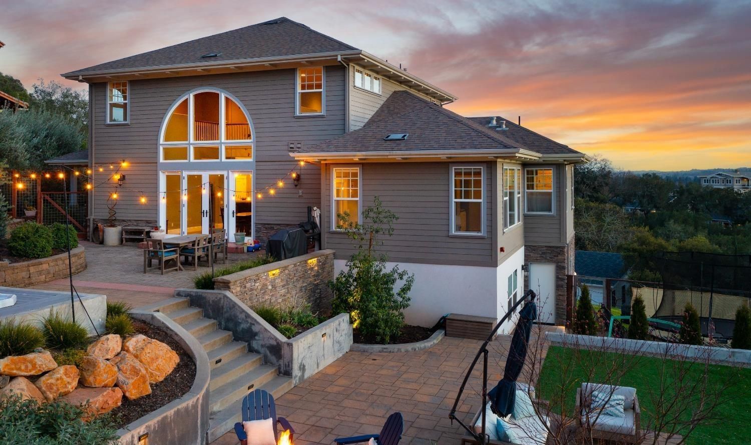 235 Clear Ridge Drive