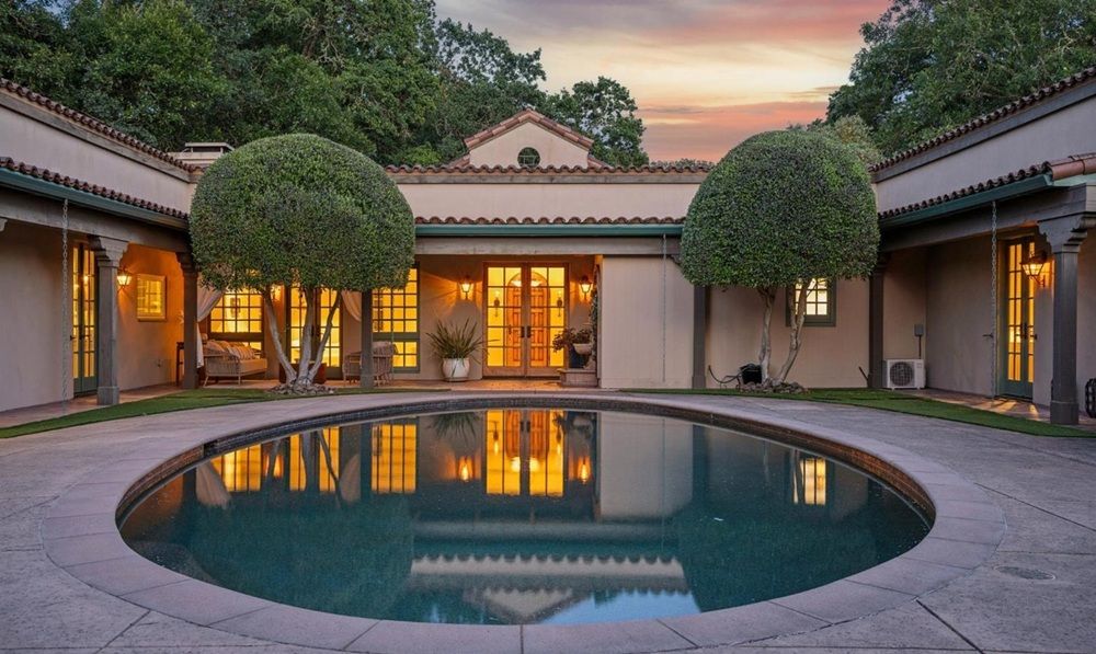 13230 Arnold Drive