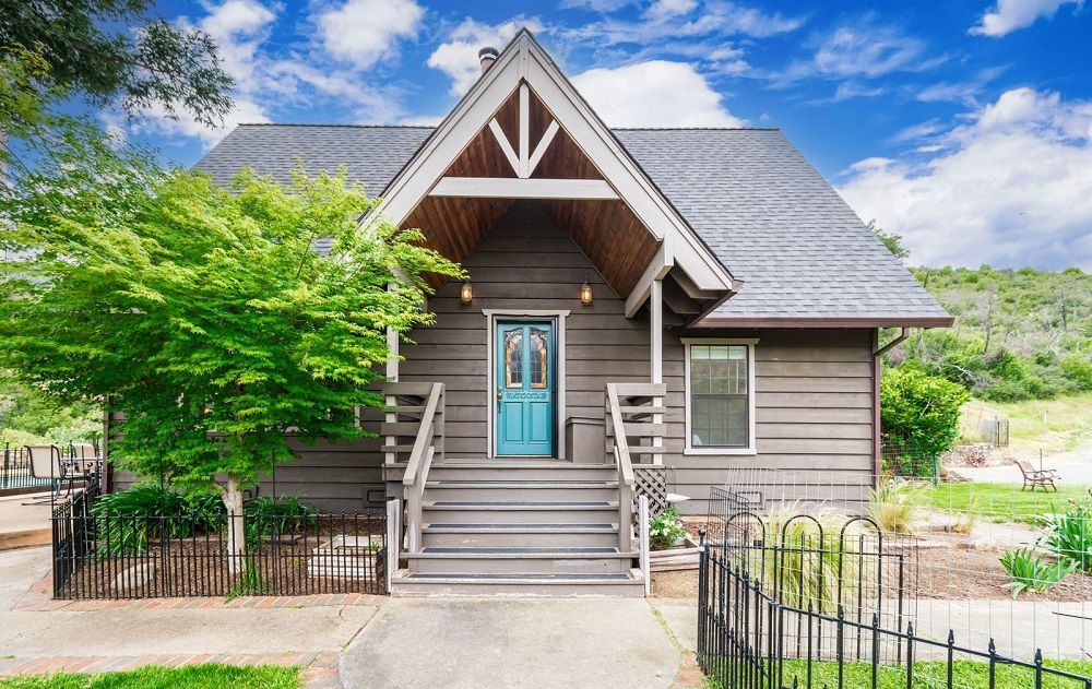 3955 E Highway 128