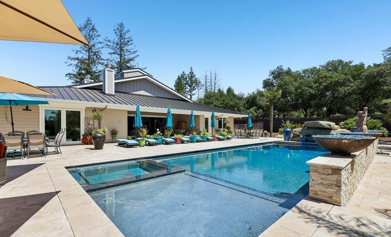 Single Level Luxury Estate