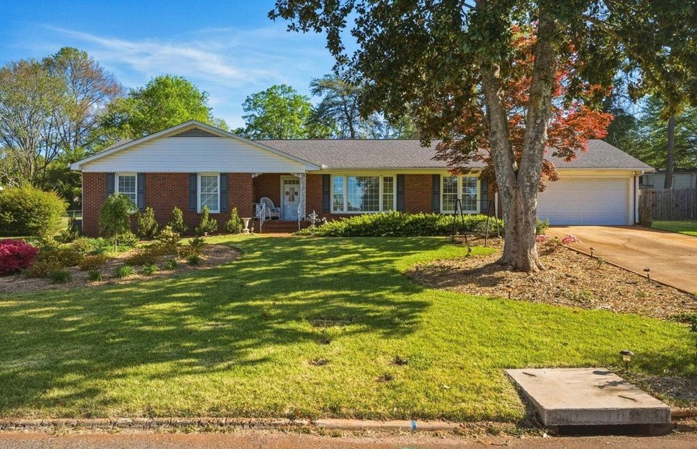 100 Overton Ave