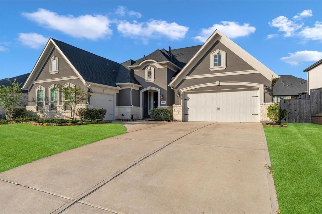 1014 Lakemont Bend Ln
