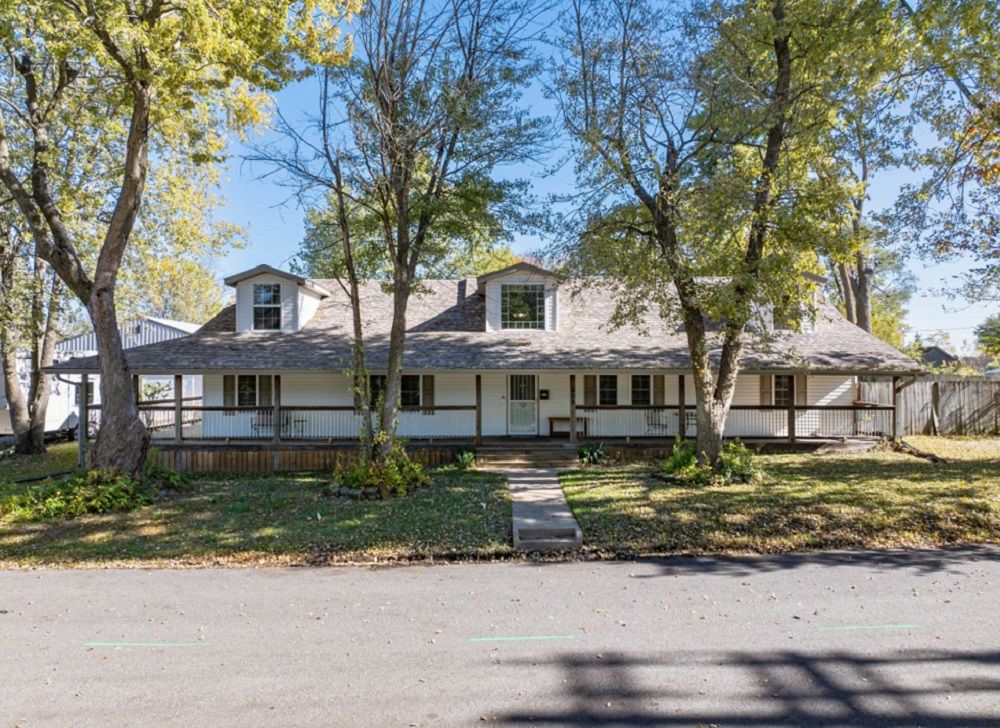 Spacious Living With Endless Possibilities