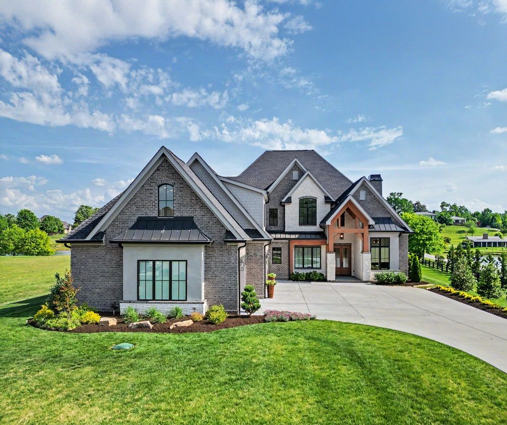 3775 Edgewater Way