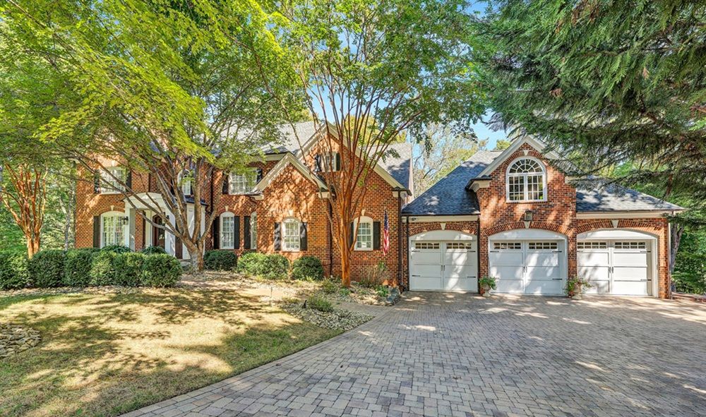 211 Paddington Ct