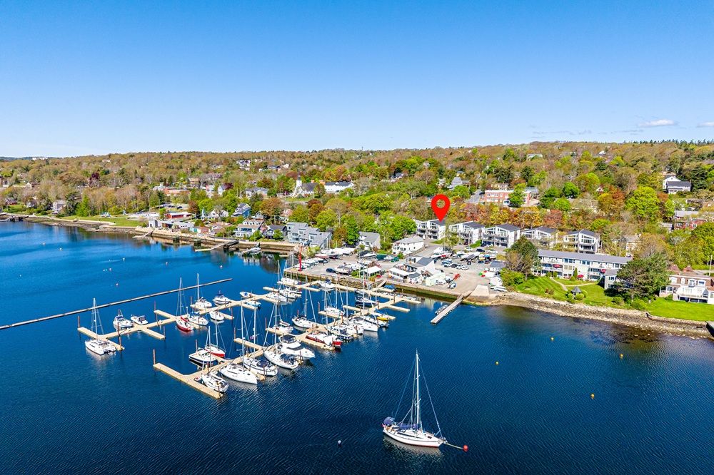Luxury Waterfront Living