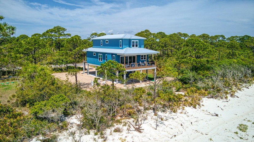 Luxury Living Amid Natural Beauty