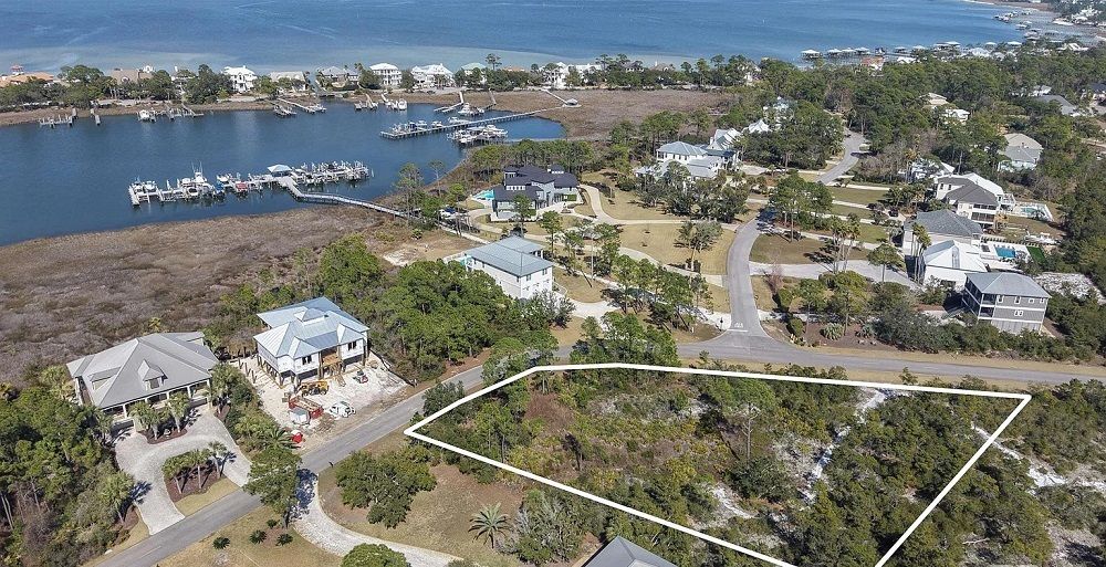 00 Harbour Drive