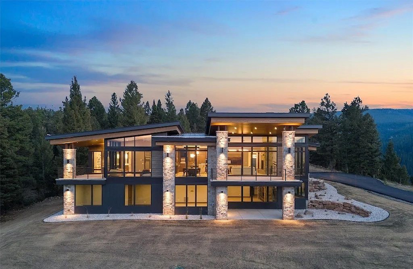 809 Buckridge Trail