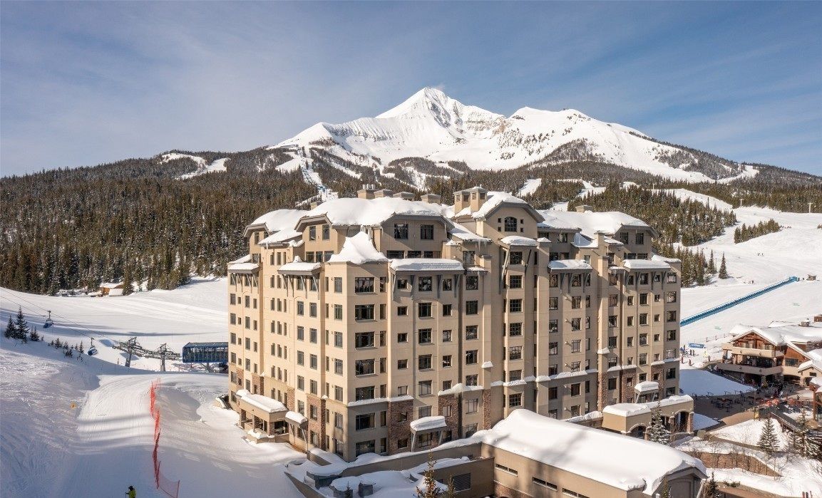 Summit Hotel 10,314, Big Sky