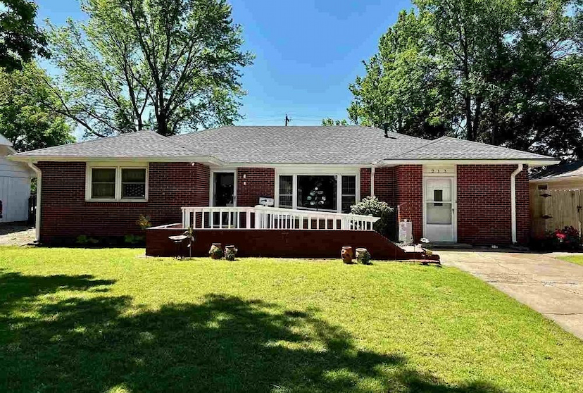 213 Fairview Avenue