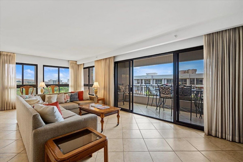Penthouse Paradise Ocean Views