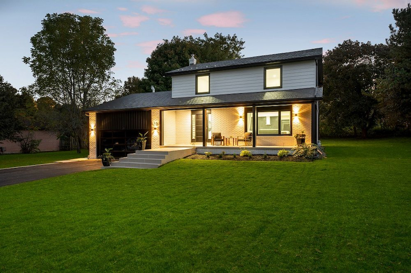 19 Maple Grove Rd
