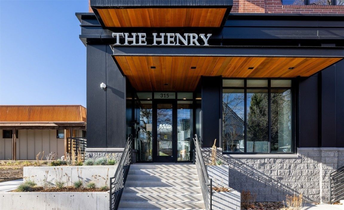 315 N Tracy Unit #604