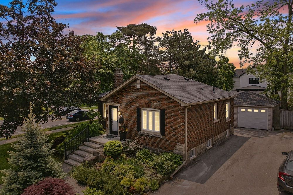 462 Woodland Ave