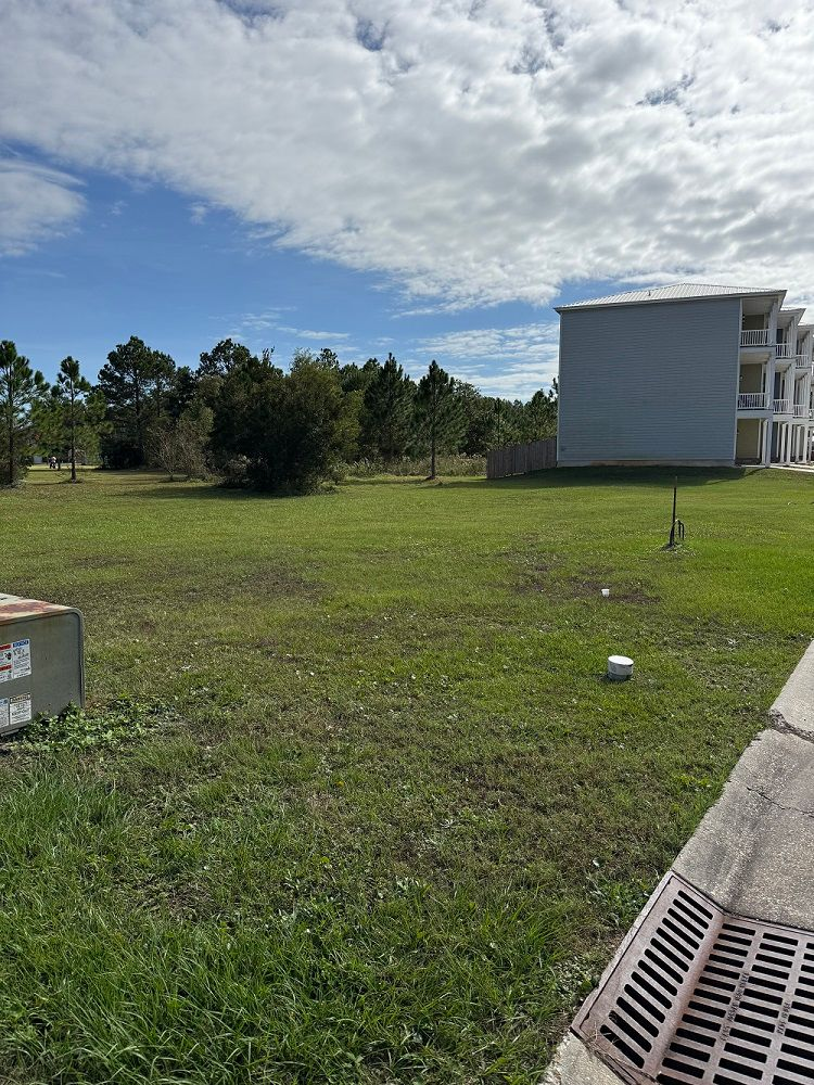4 Oak Alley Ln