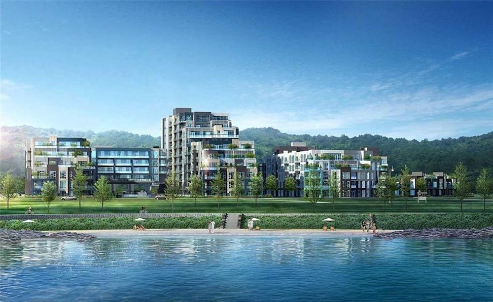 Comfort, Convenience, And Lakeside Living