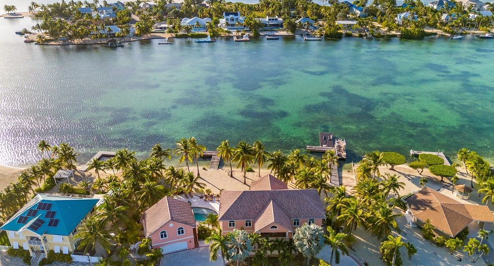 Pieces Of Eight, Rum Point Estate