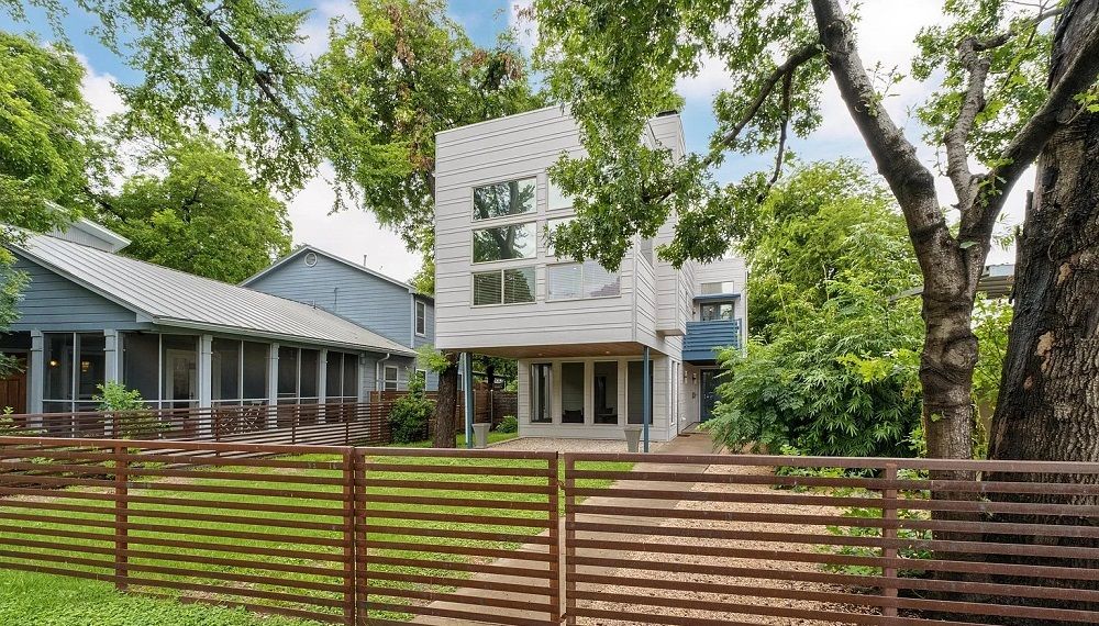 604 W Live Oak Street