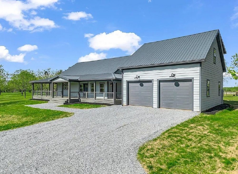 1480 Airport Rd