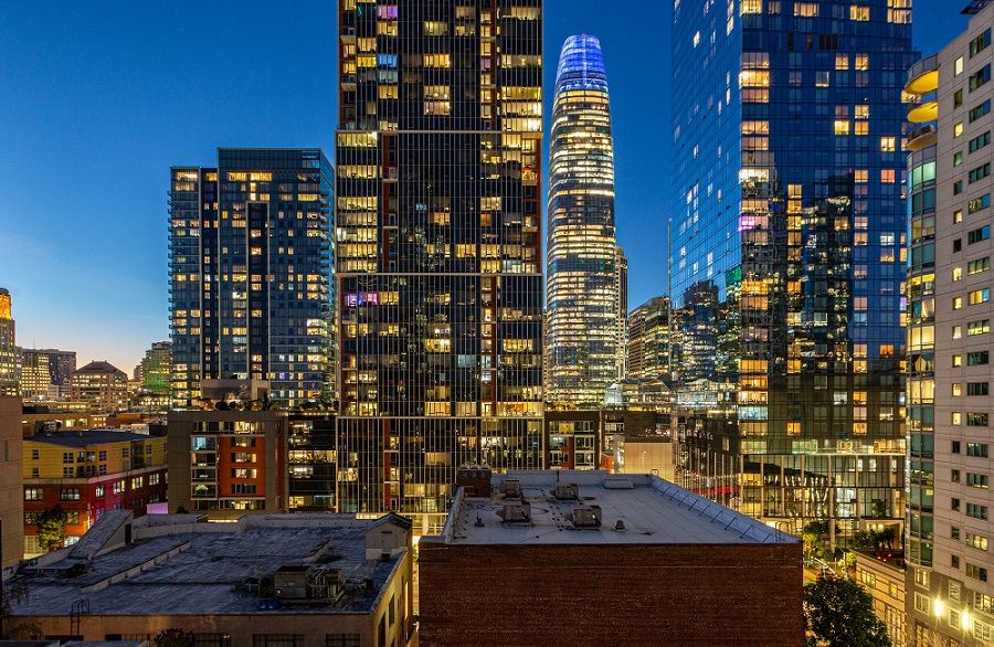 City Loft With Expansive Skyline Views