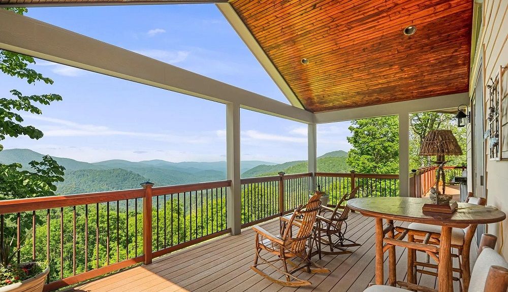 Cherry Knob Mountaintop Masterpiece Home