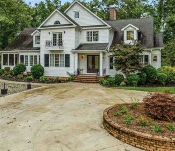 Lifestyle Steeped In Charm