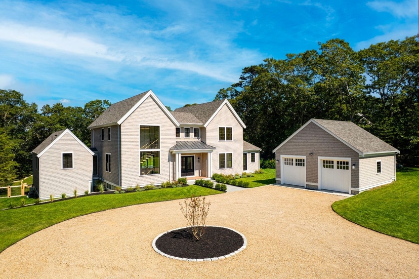 41 Crowell Ln