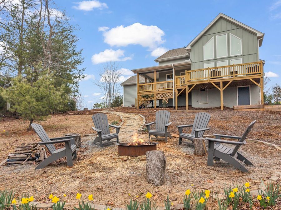 Your Lake Life Awaits