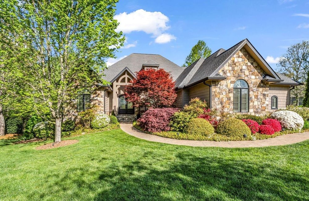 Kenmure Mountain Retreat
