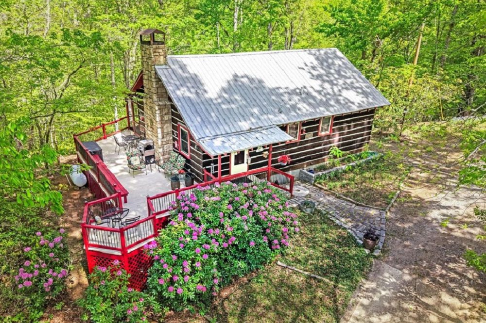 80 Corbin Hills Dr