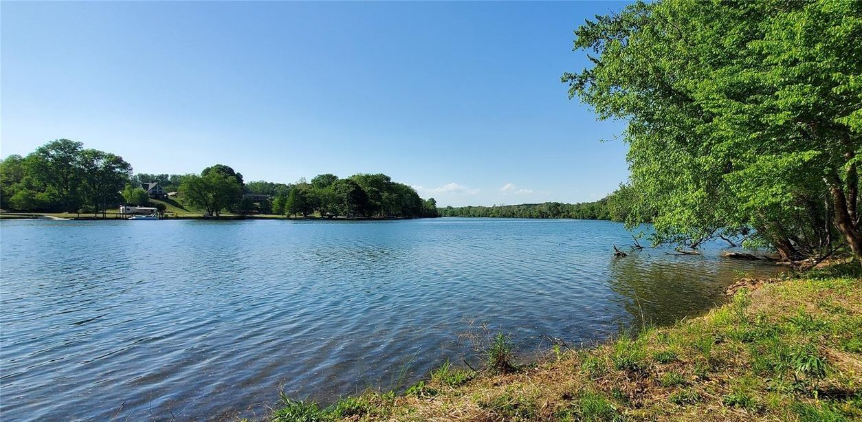 1060 +/- Acres In Alexander CO.