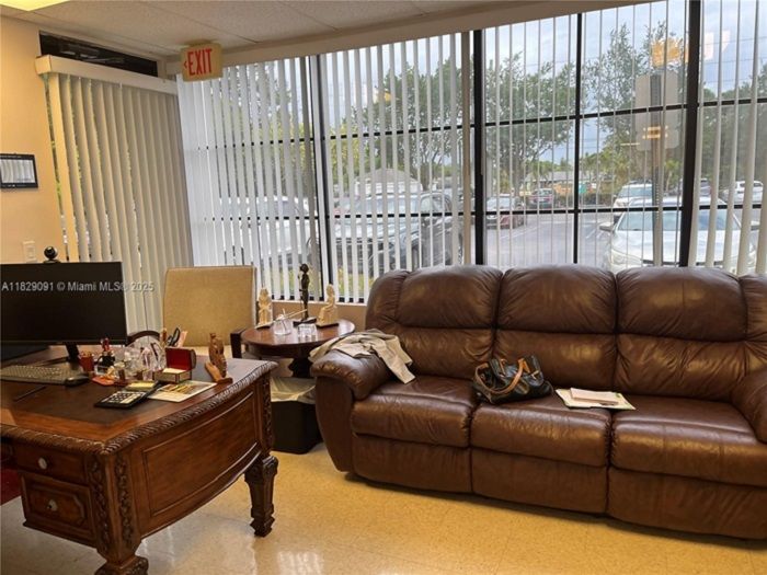 property-image-3