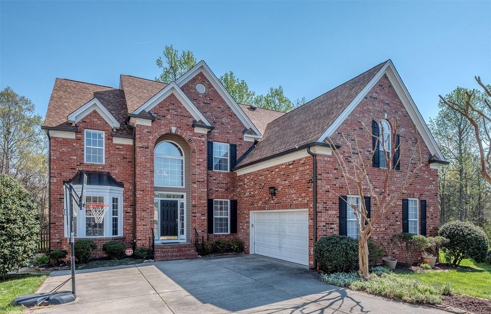 12103 Crescent Run Court
