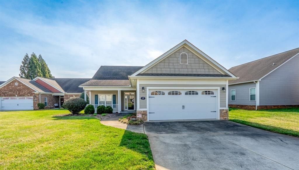 Beautiful Cul-De-Sac Home