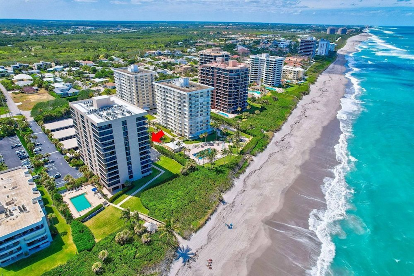 Direct Oceanfront Corner Unit