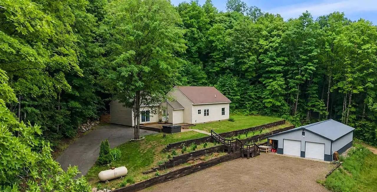 Move-In-Ready Home!