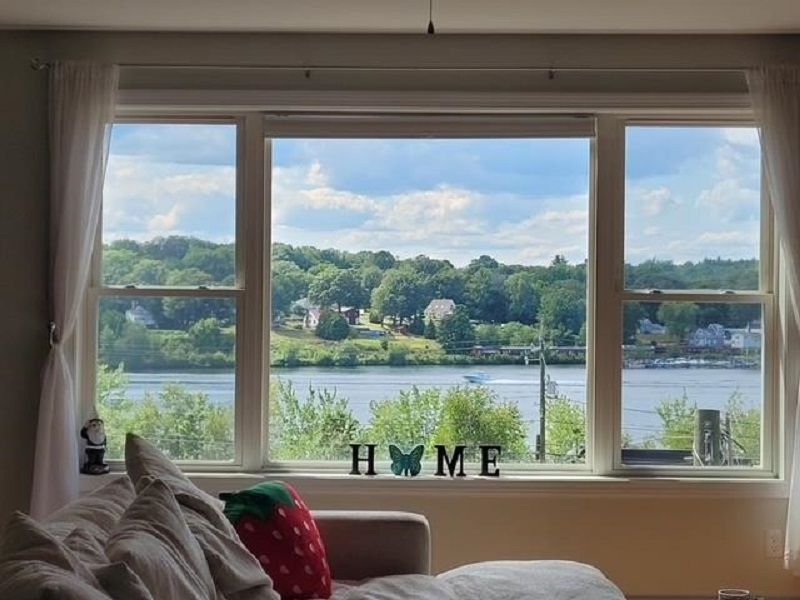 Winnipesaukee Views In Lakeport