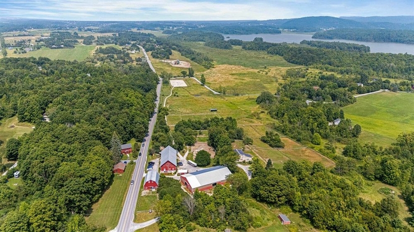 Premier Shelburne Equestrian Facility Estate