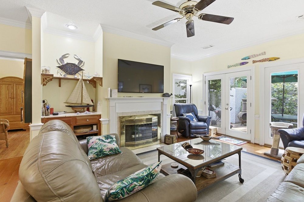 2 Wimbledon Ct Apt 119