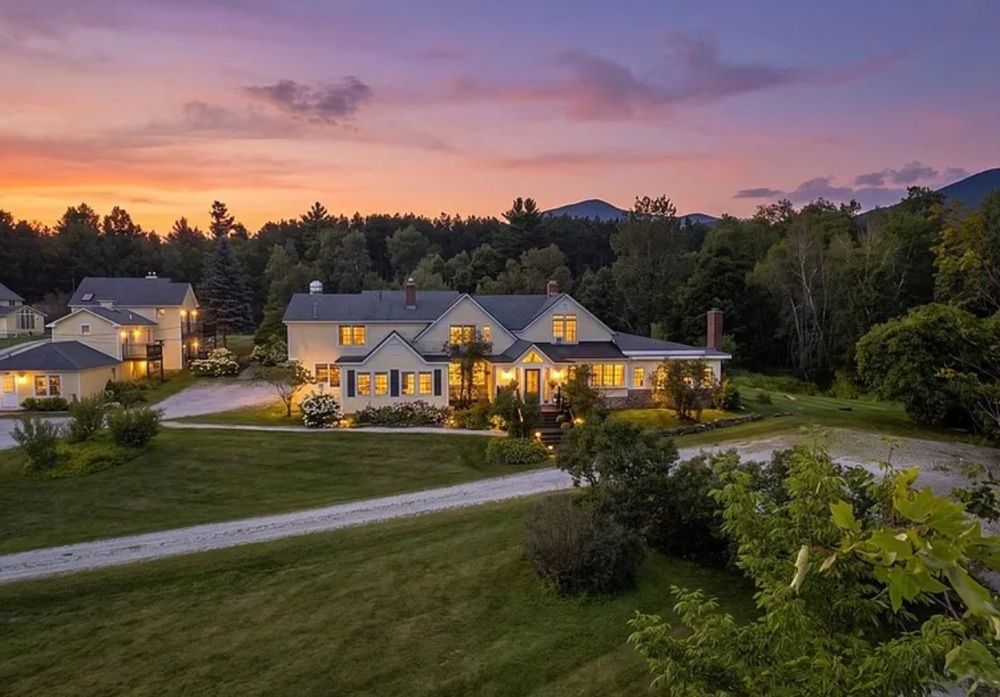 A Legacy Vermont Retreat With Mountain Views