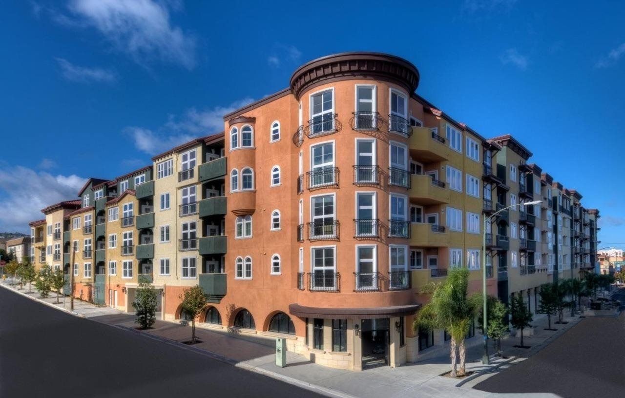 151 El Camino Rea
