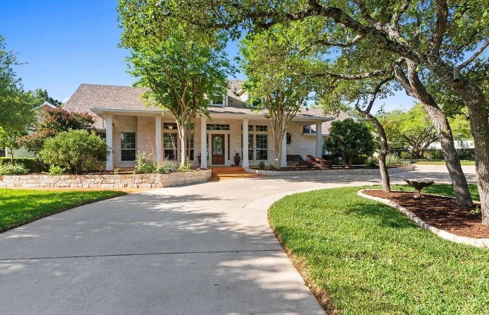 Amazing Privacy & Beautiful Landscaping