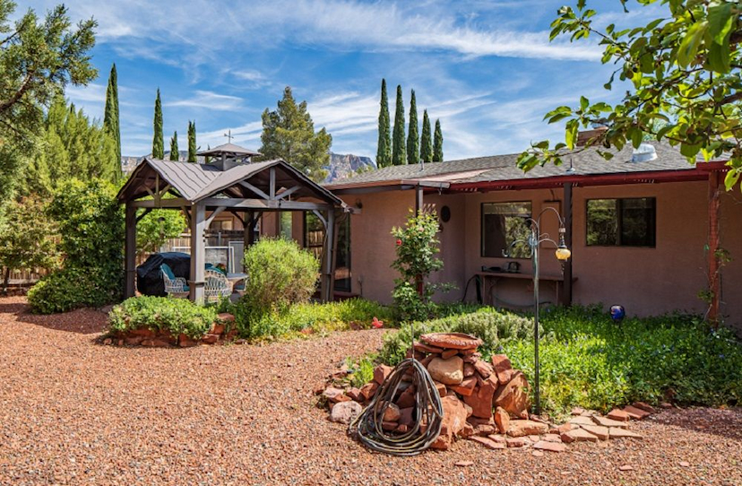 Classic Sedona Home W/ Casita