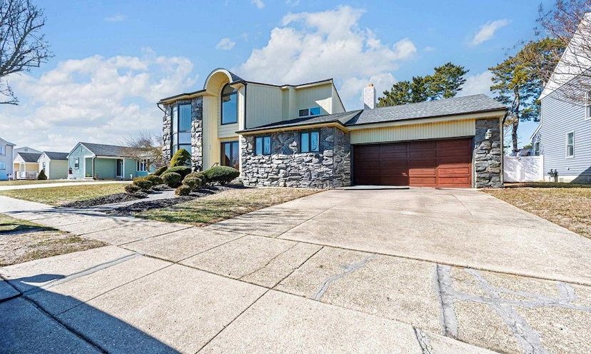 4413 Harbor Beach Blvd