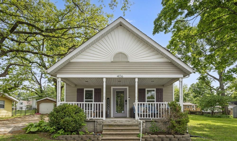 406 East Elm Street