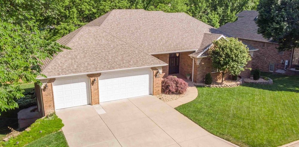 2518 North Skyview Lane